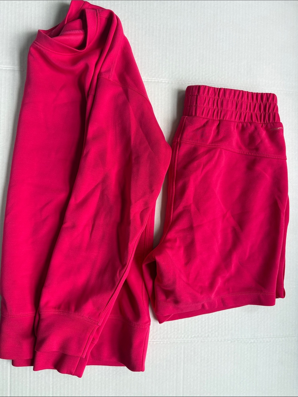Women’s mondetta Pink Active Shorts and crewneck set